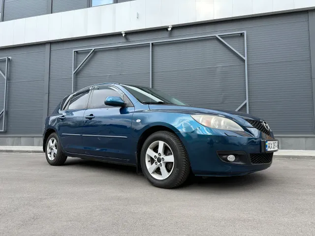 Mazda 3 - фото 4