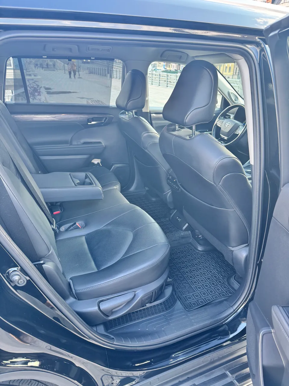 Toyota Highlander - фото 17