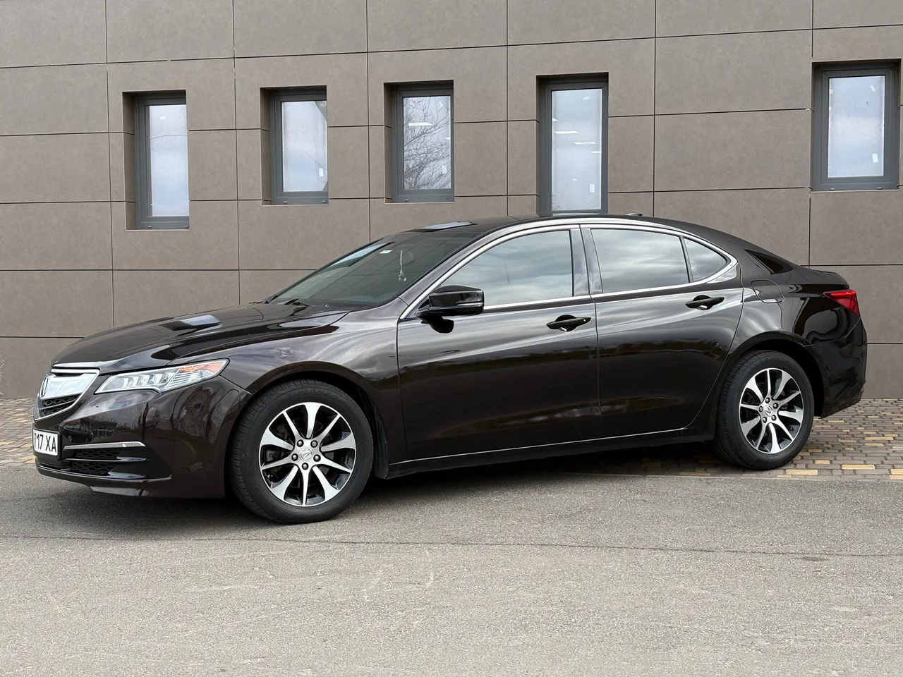 Acura TLX - фото 14