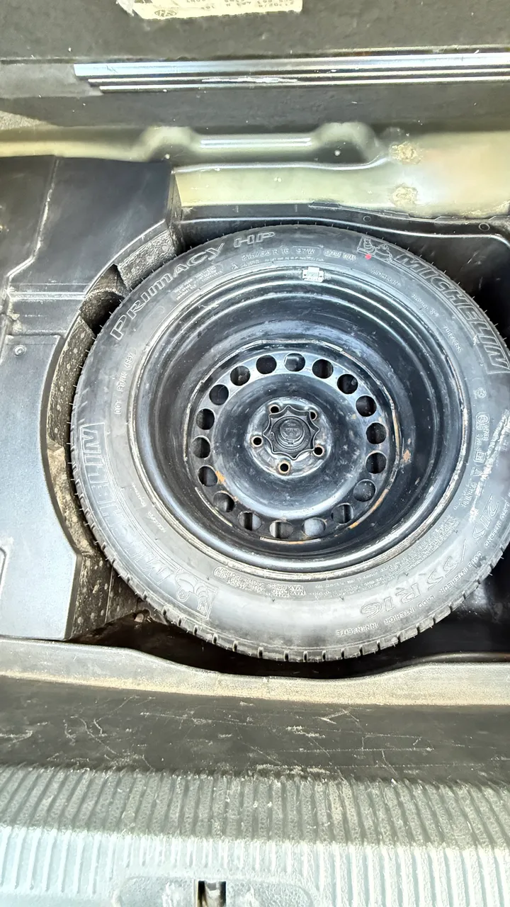 Volkswagen Passat - фото 16