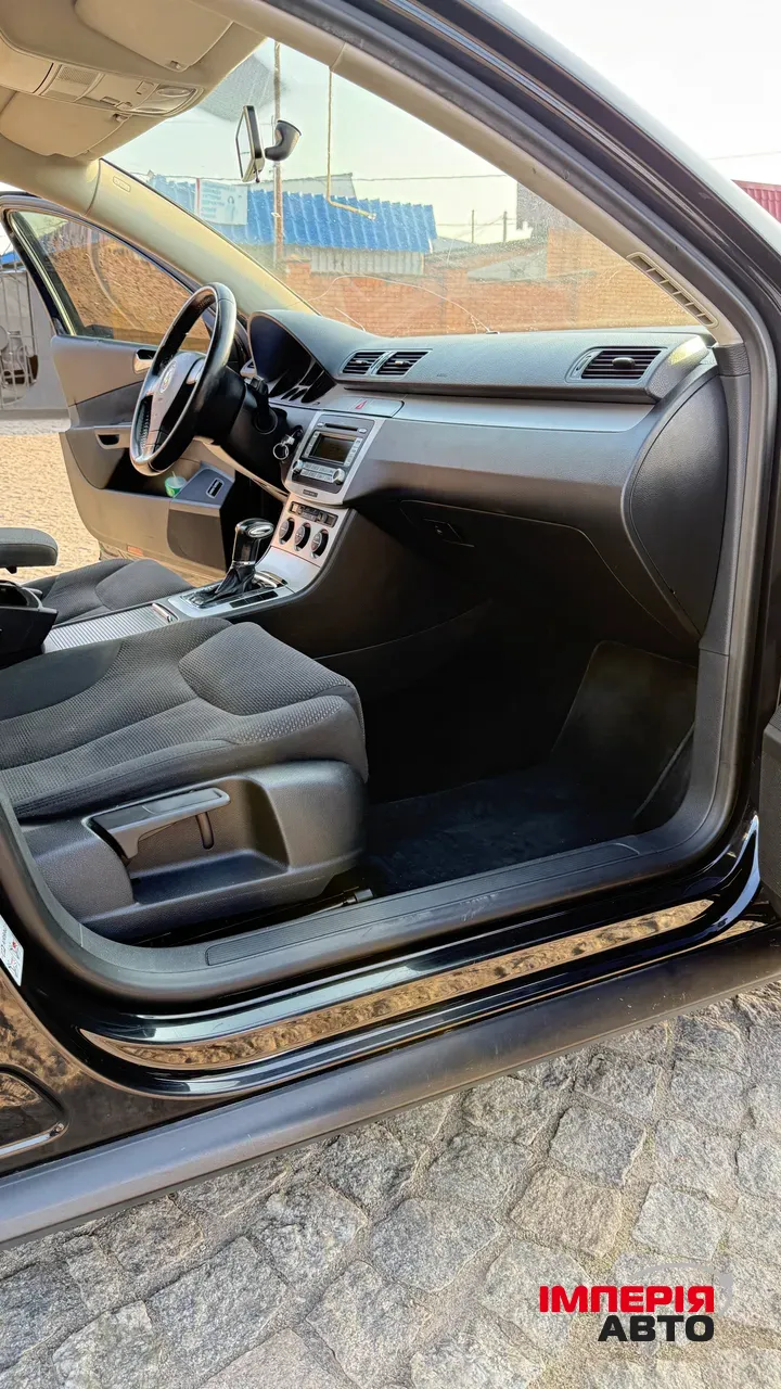 Volkswagen Passat - фото 21