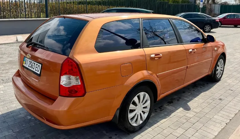Chevrolet Lacetti - фото 7
