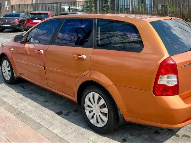 Chevrolet Lacetti - фото 4