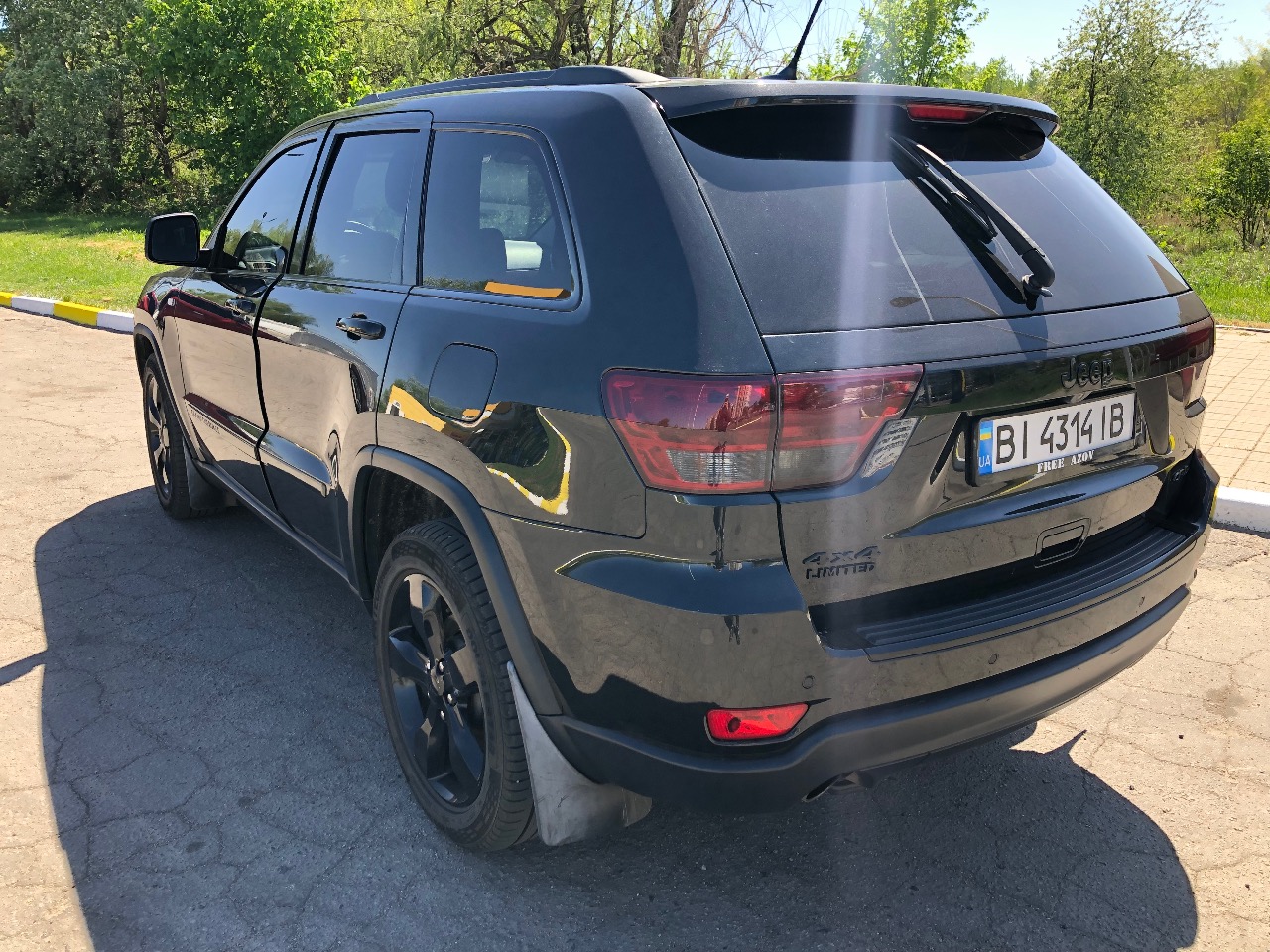 Jeep Grand Cherokee - фото 3