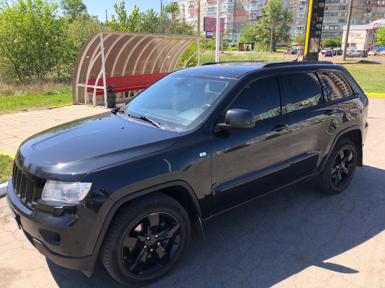 Jeep Grand Cherokee - фото 9