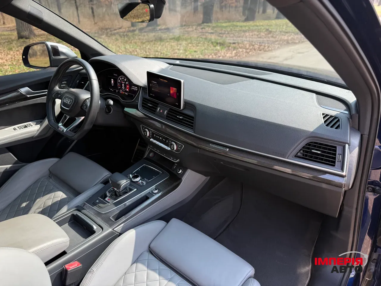 Audi SQ5 - фото 30