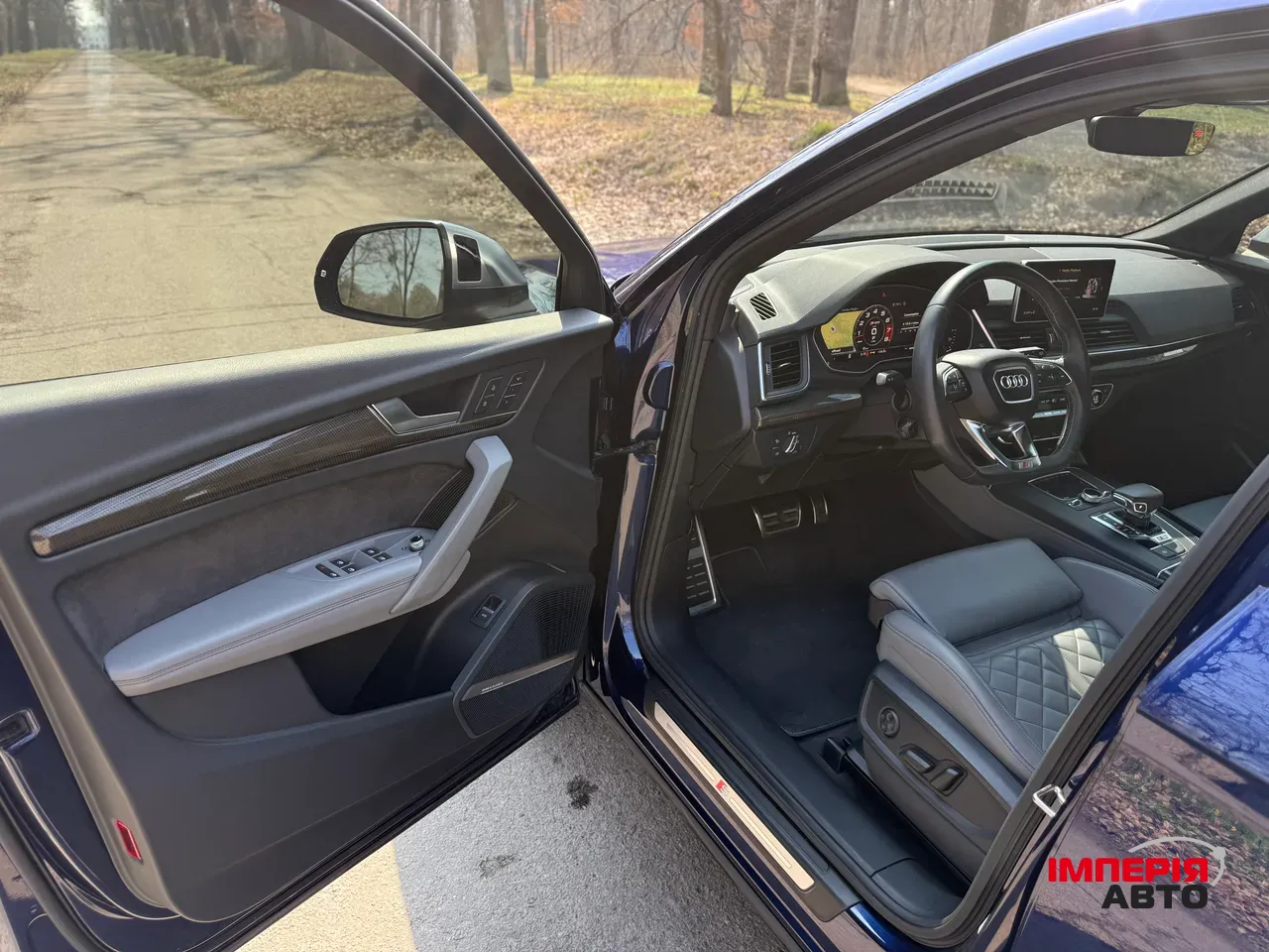 Audi SQ5 - фото 18