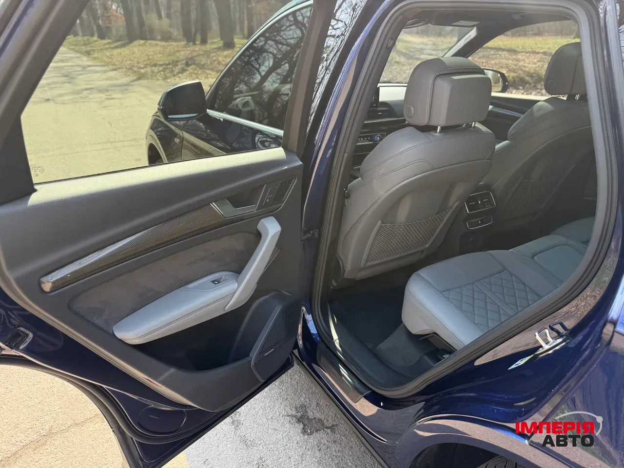 Audi SQ5 - фото 22