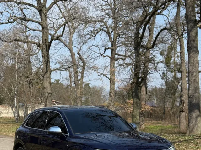 Audi SQ5 - фото 4