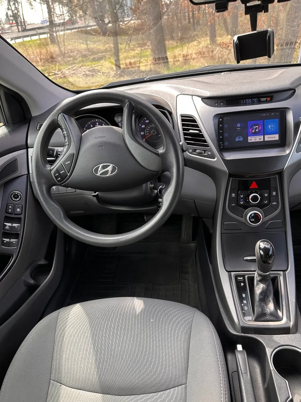 Hyundai Elantra - фото 11