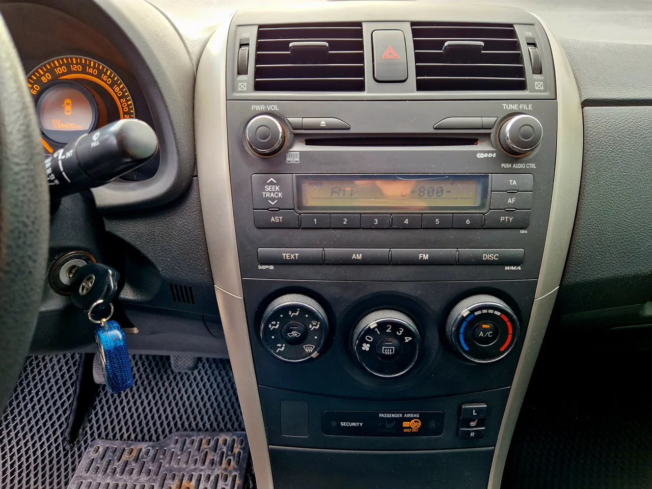 Toyota Corolla - фото 17