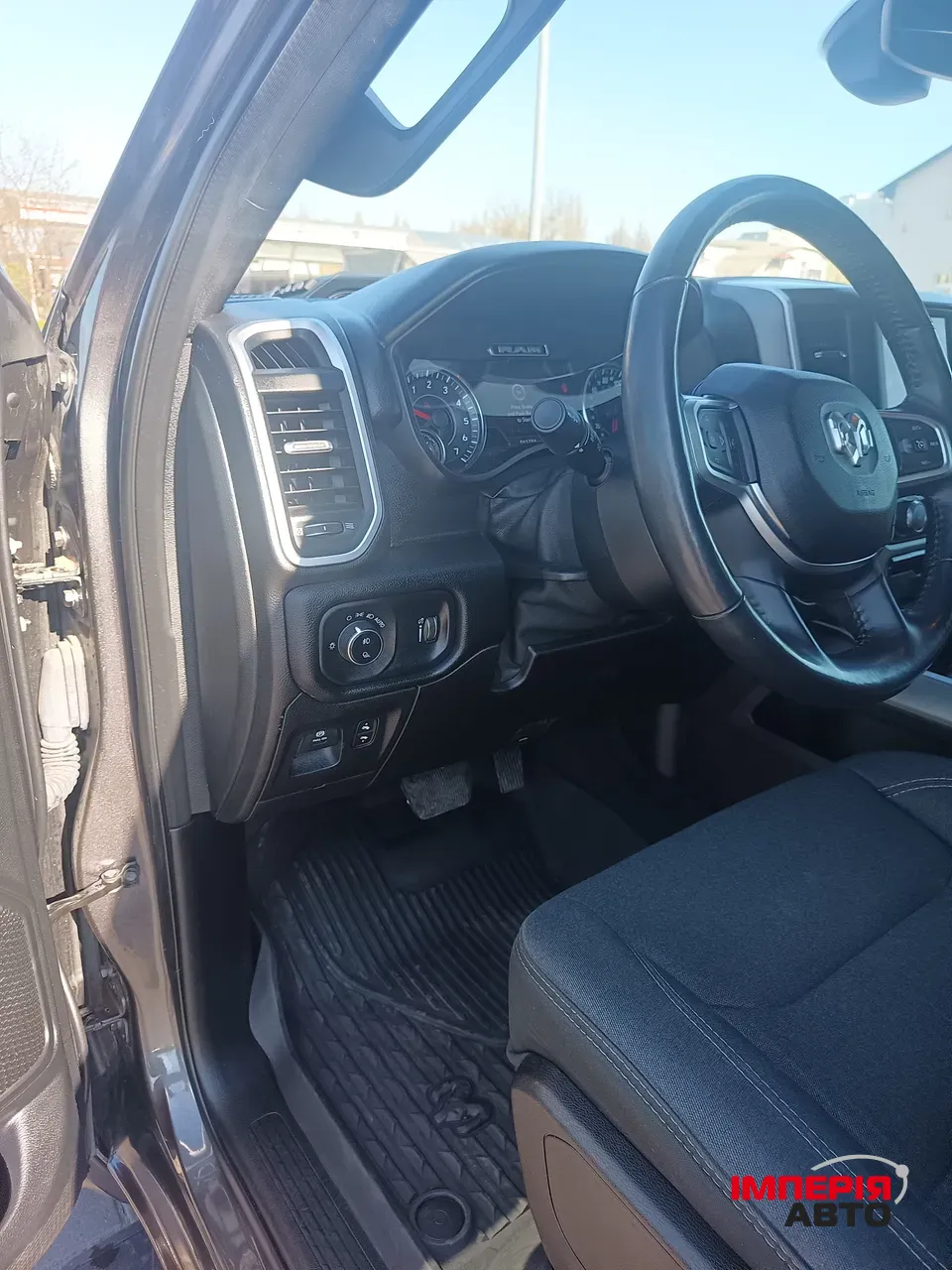 Ram 1500 - фото 8