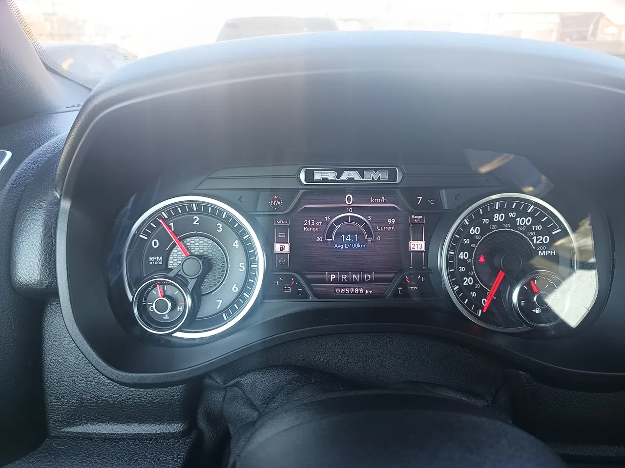 Ram 1500 - фото 11