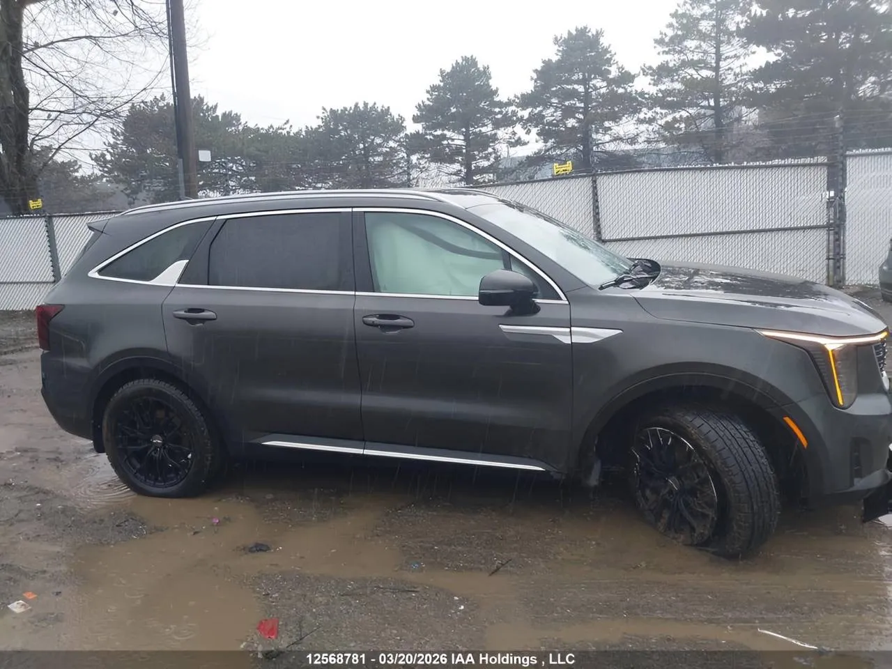 Kia Sorento - фото 6