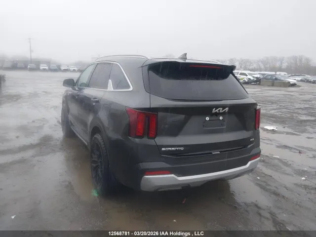 Kia Sorento - фото 4