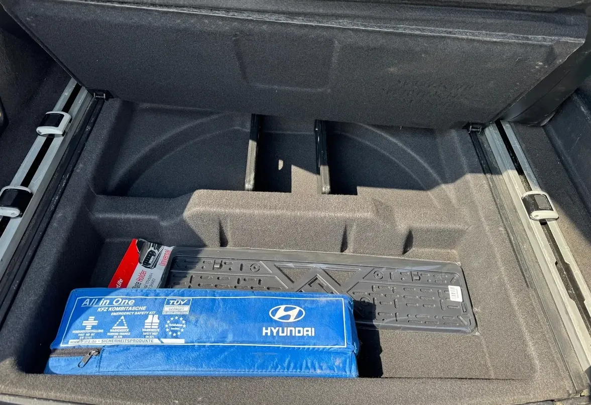 Hyundai i40 - фото 15