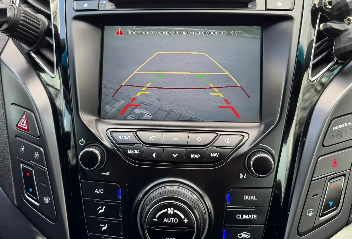 Hyundai i40 - фото 13