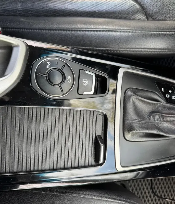 Hyundai i40 - фото 12