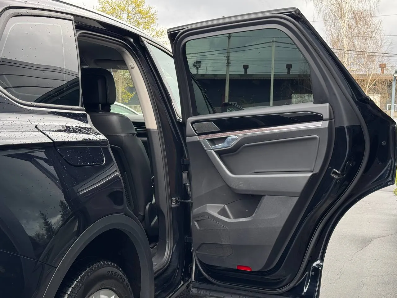 Volkswagen Touareg - фото 62