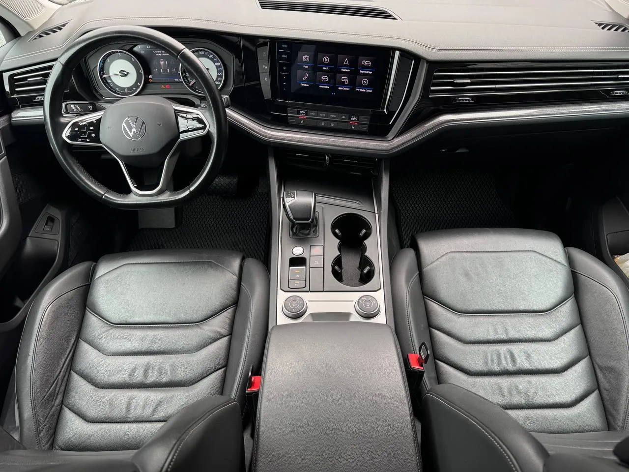Volkswagen Touareg - фото 61