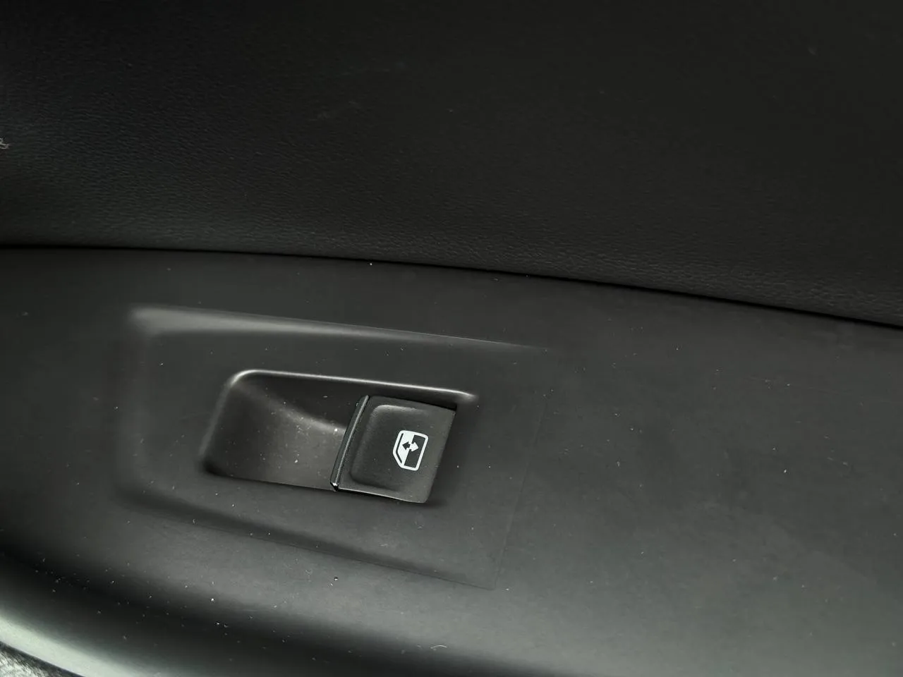 Volkswagen Touareg - фото 68