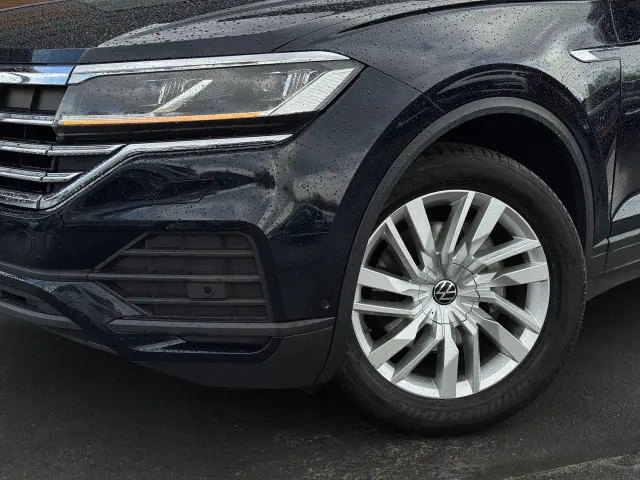 Volkswagen Touareg - фото 4
