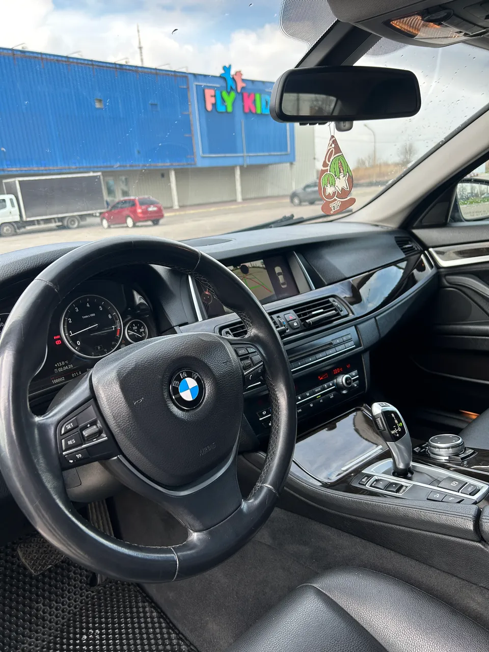 BMW 5 серії - фото 12