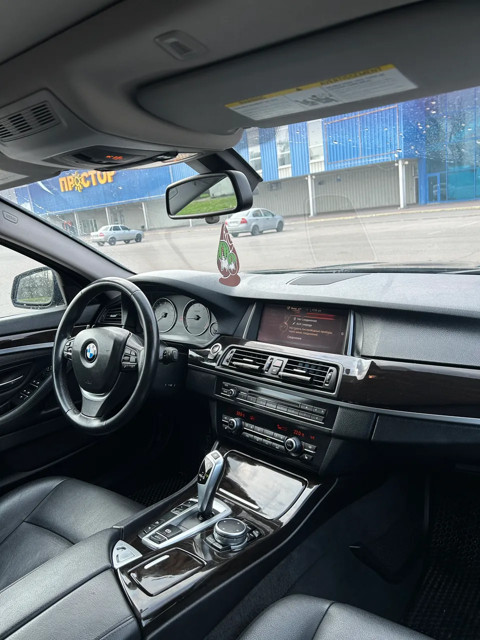 BMW 5 серії - фото 14