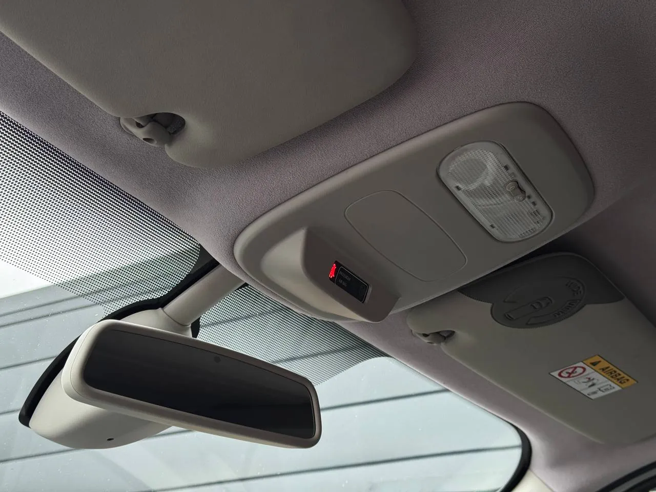 Renault Trafic - фото 34