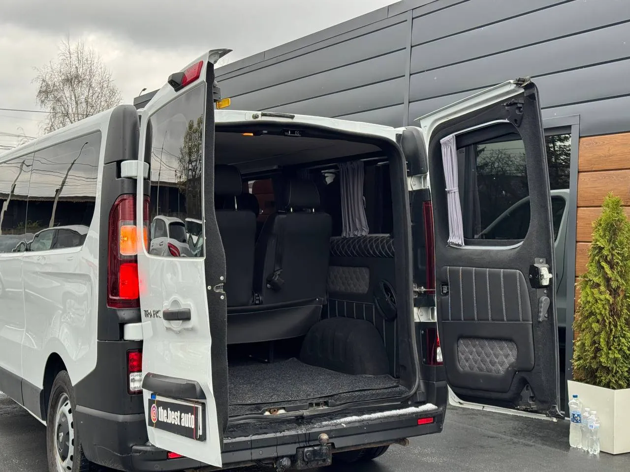 Renault Trafic - фото 20