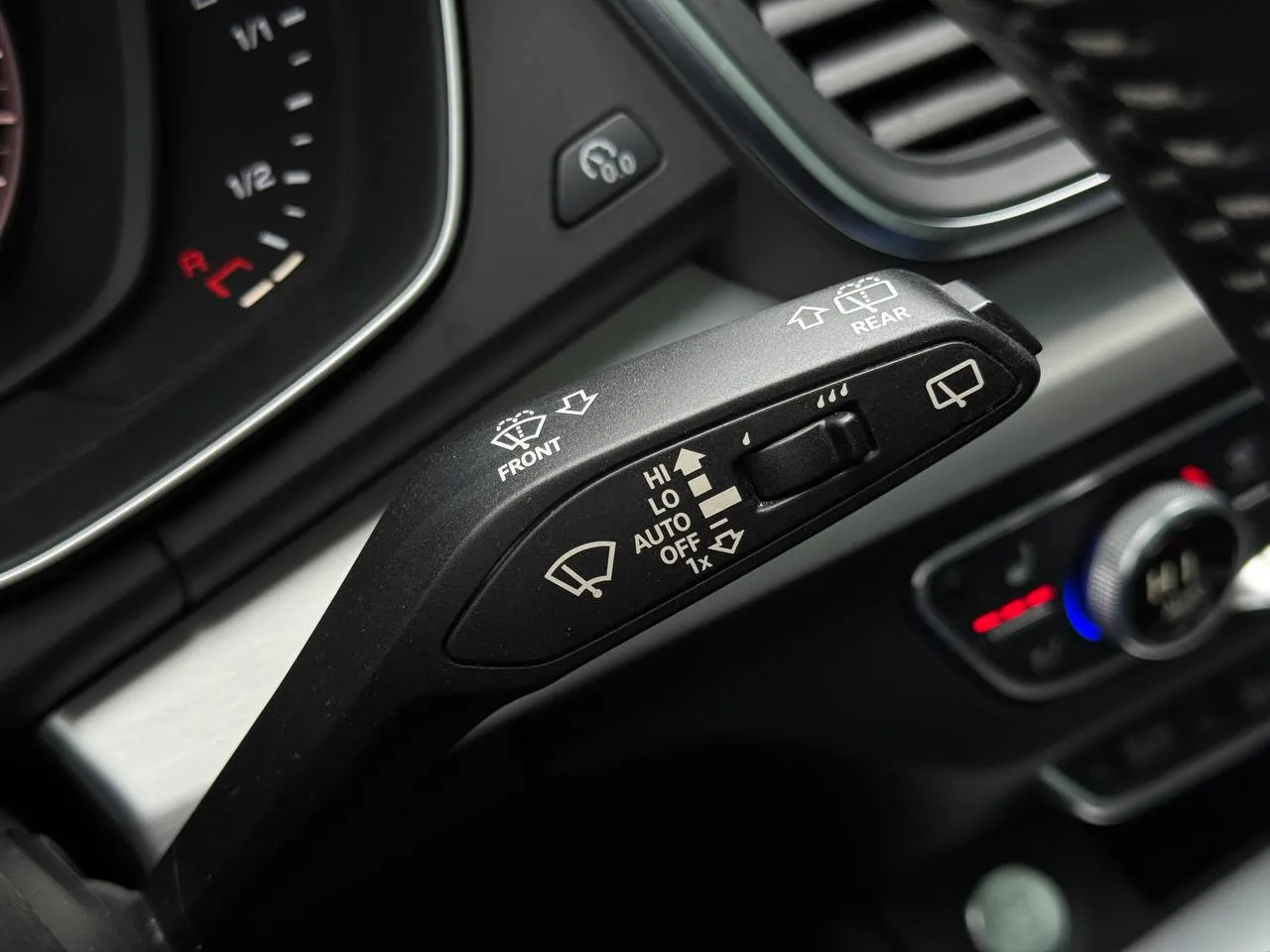 Audi Q5 - фото 76