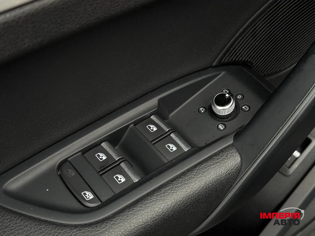 Audi Q5 - фото 35