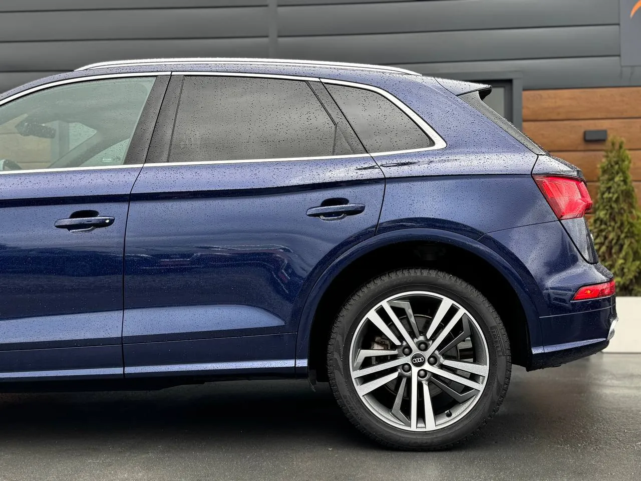 Audi Q5 - фото 23
