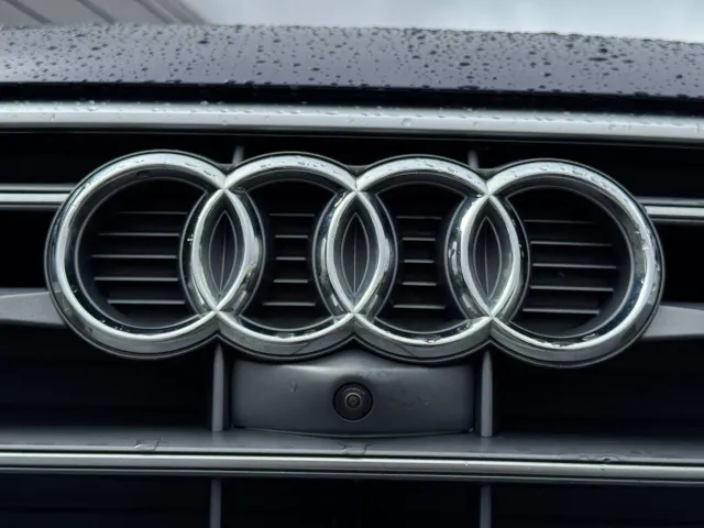 Audi Q5 - фото 5