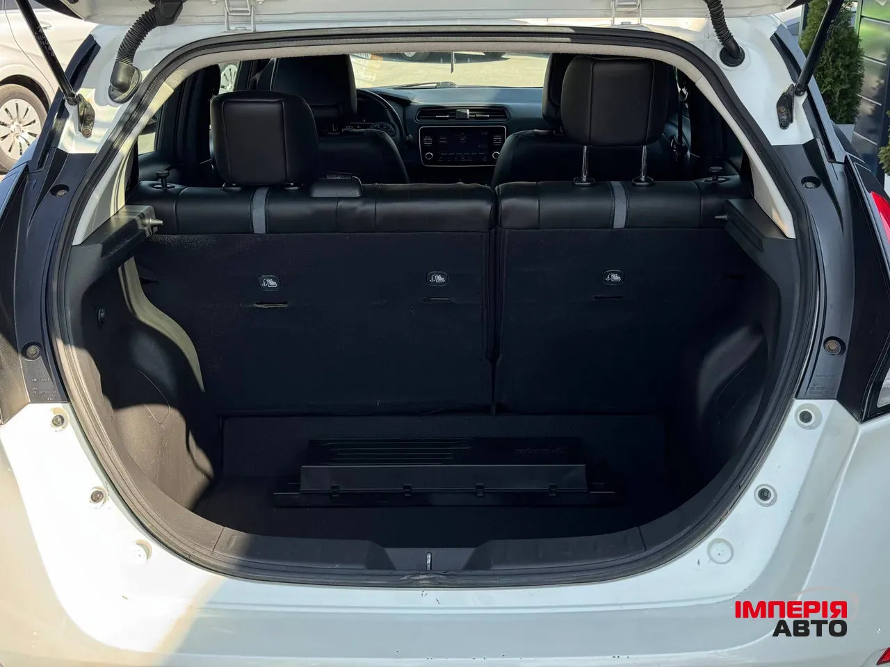 Nissan Leaf - фото 22