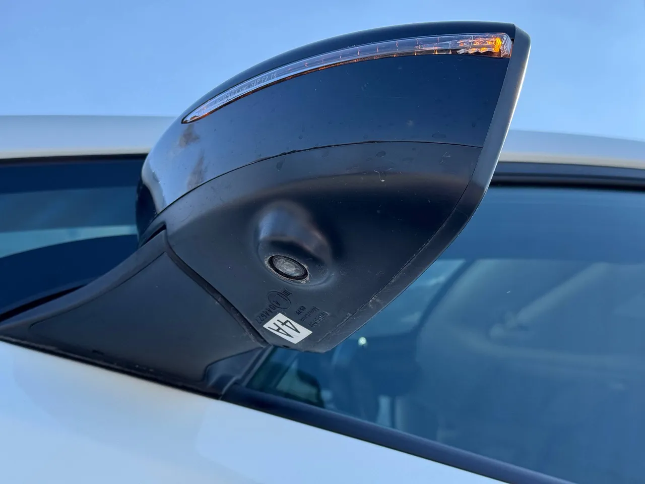 Nissan Leaf - фото 8