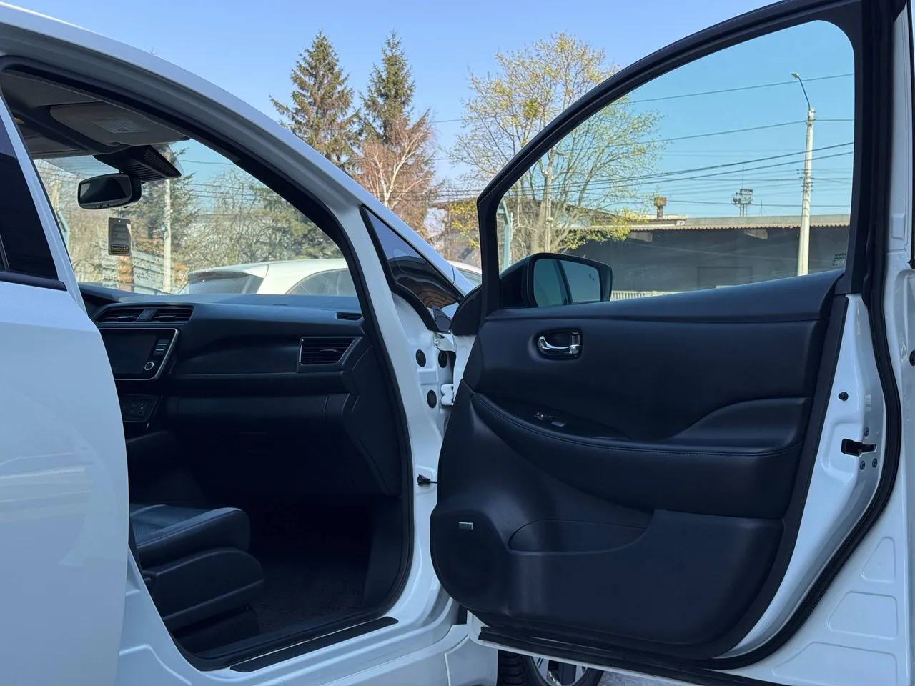 Nissan Leaf - фото 63