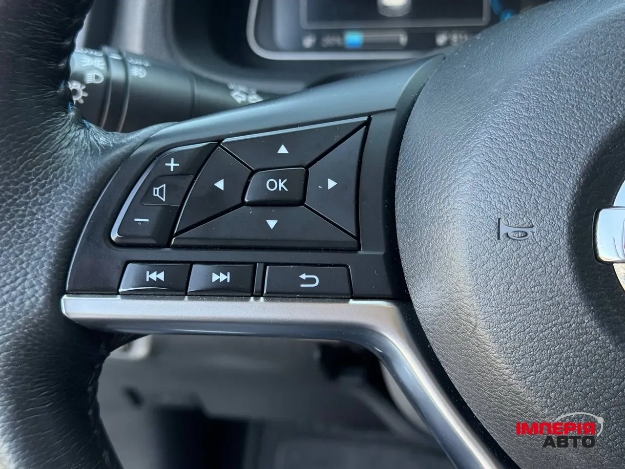 Nissan Leaf - фото 39