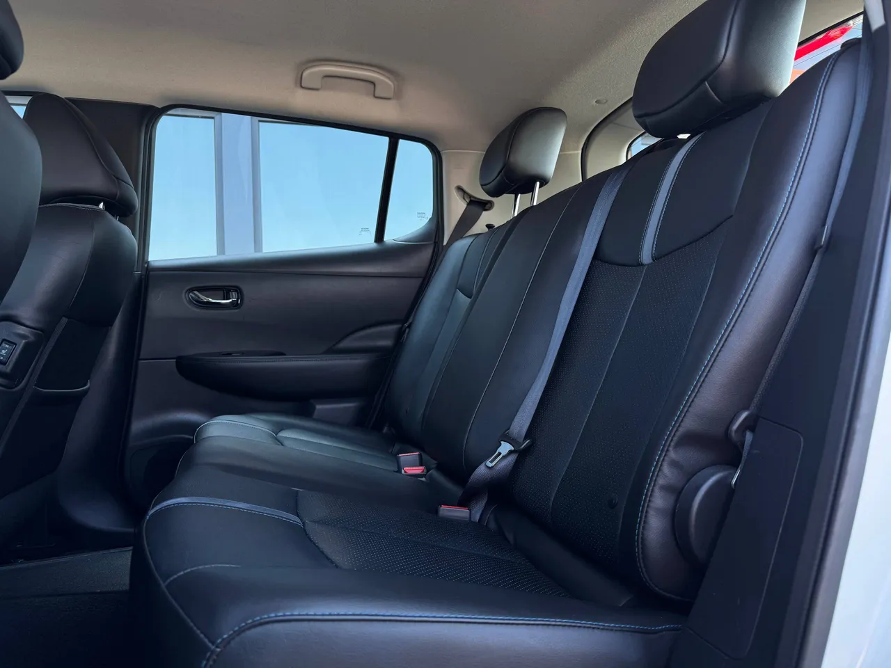 Nissan Leaf - фото 50