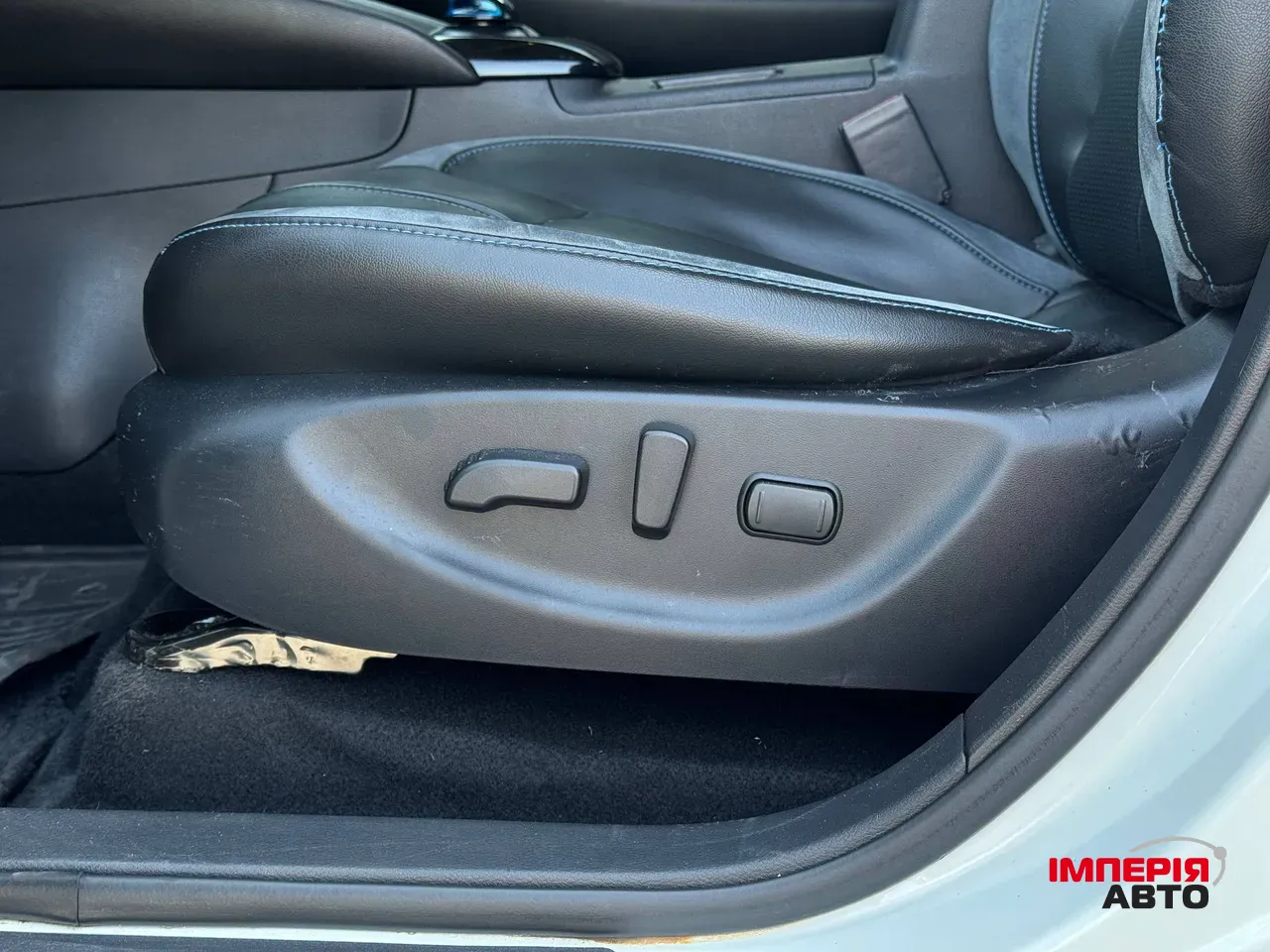 Nissan Leaf - фото 31