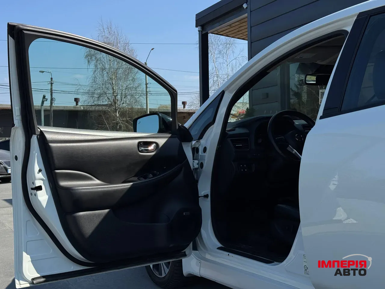 Nissan Leaf - фото 25