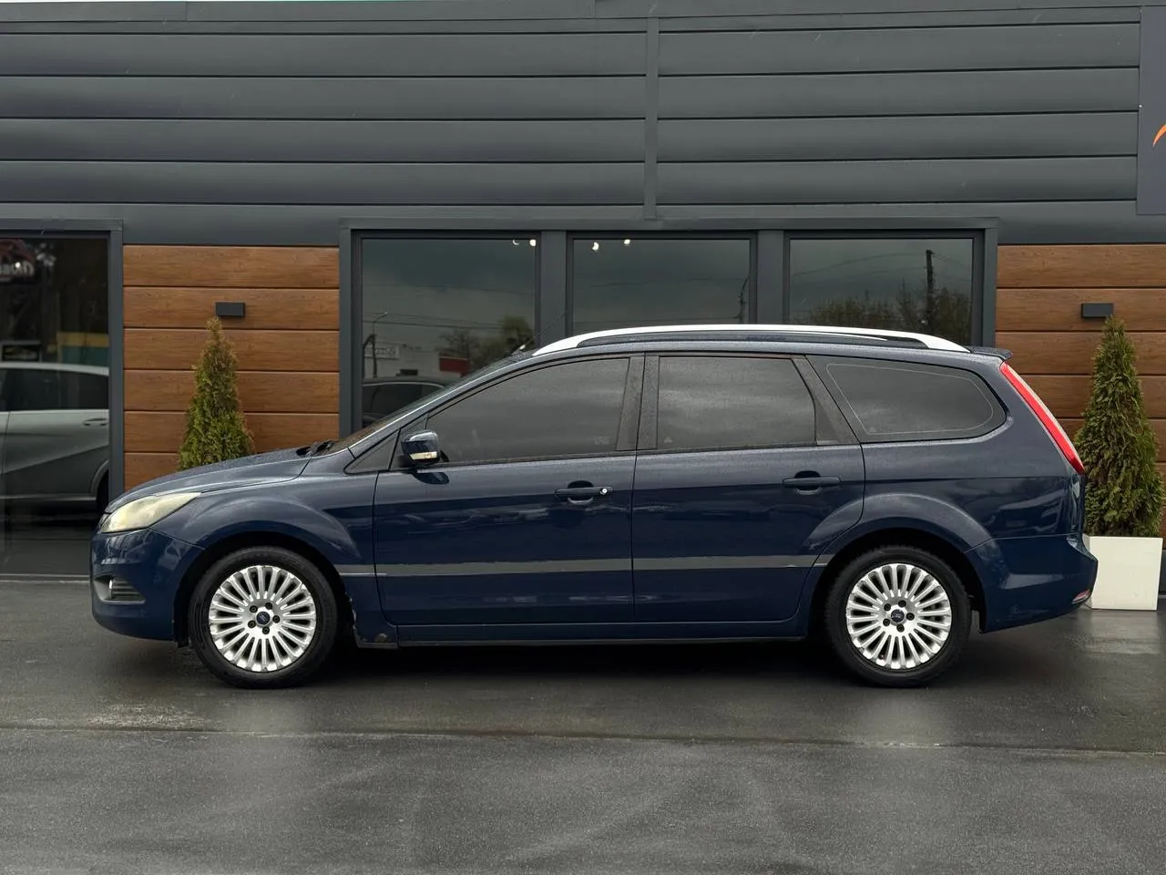 Ford Focus - фото 11