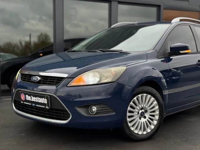 Ford Focus - фото 3