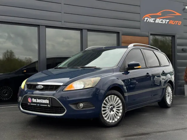 Ford Focus - фото 2