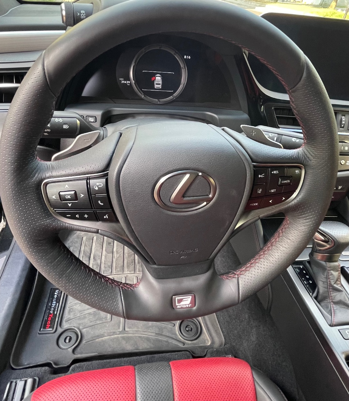 Lexus ES - фото 10