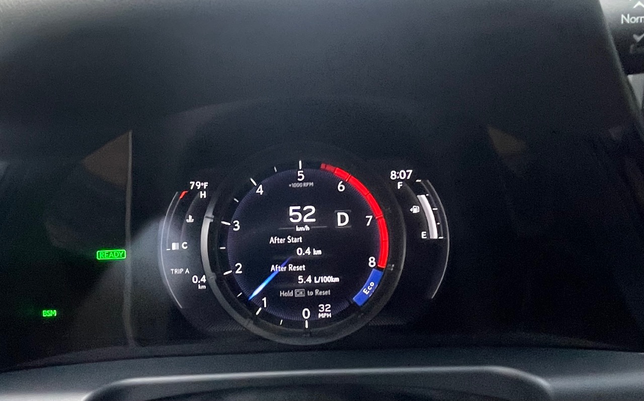 Lexus ES - фото 17