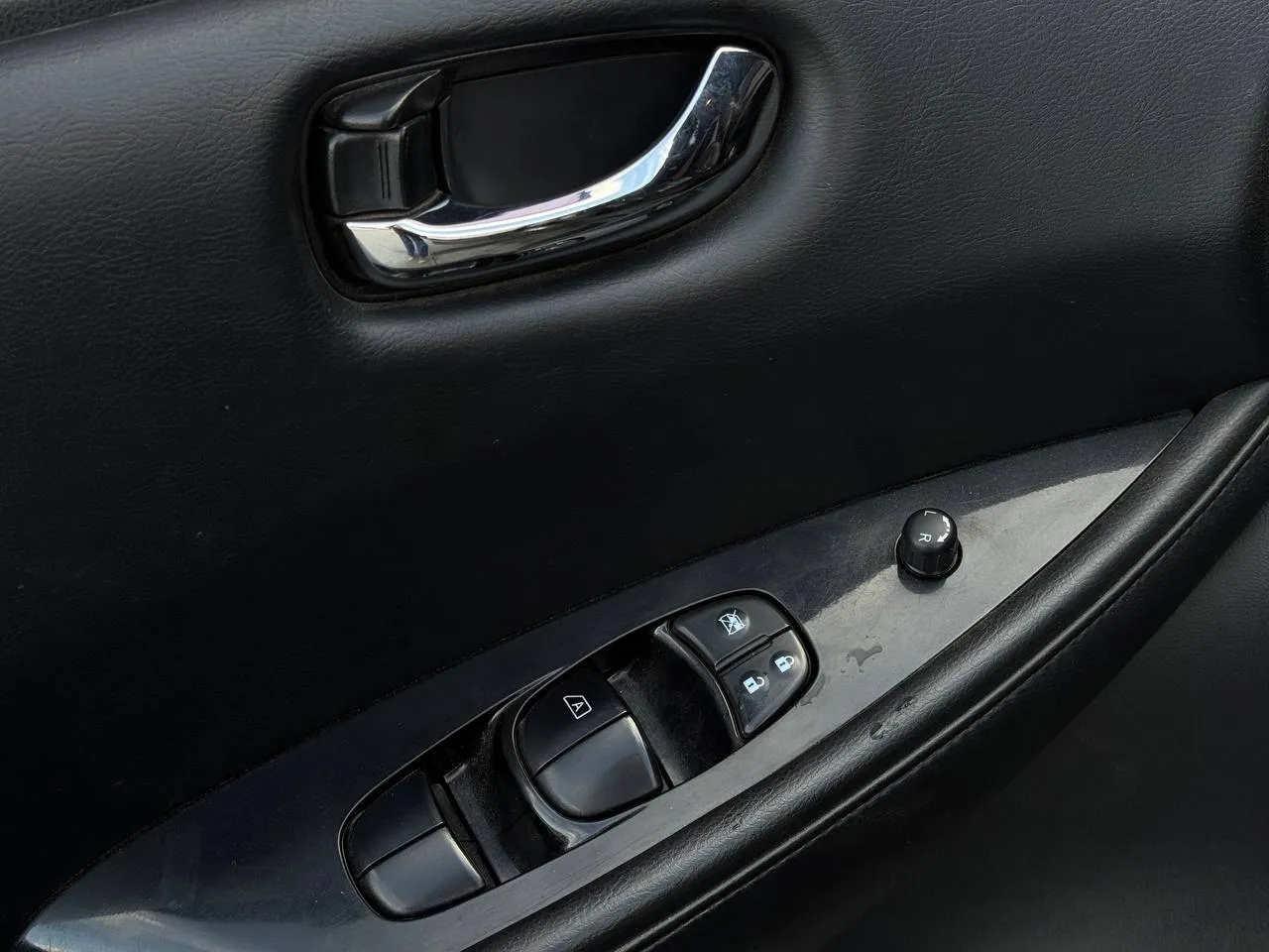 Nissan Leaf - фото 20