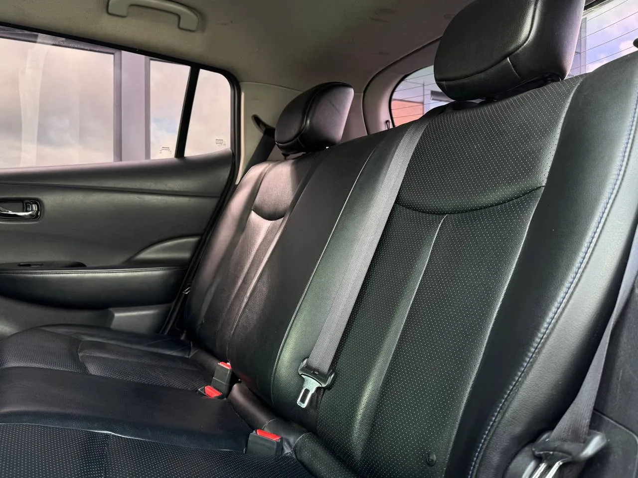 Nissan Leaf - фото 38