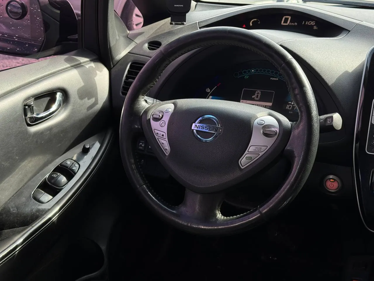 Nissan Leaf - фото 42