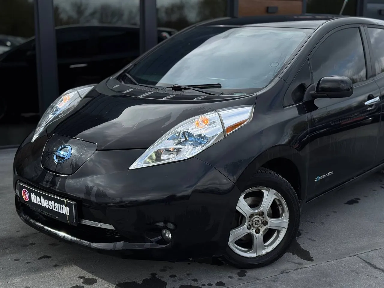 Nissan Leaf - фото 2